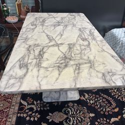 Dining table very Good condition like new $300 Long table 72 inch  Wide 40 inch  $300 Pick up at  Benford Dr Houston TX 77099