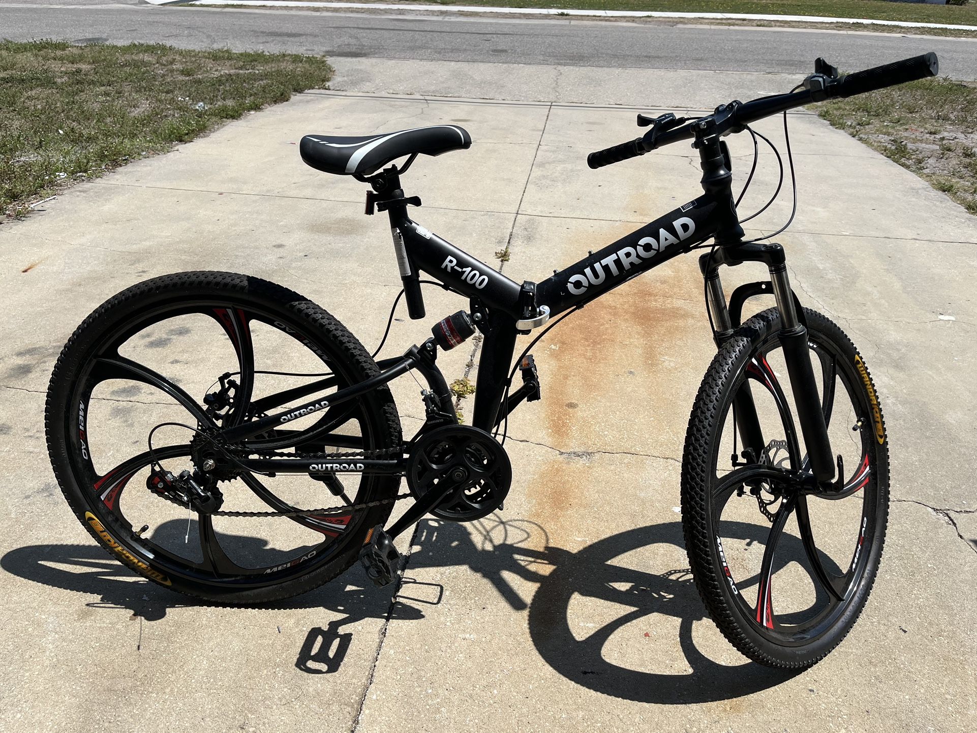 Outroad R-100 Bicycle (like New)