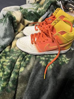 Sb Dunks Throw A Price