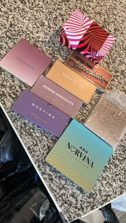 makeup palettes 