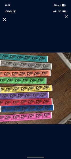 Knotts Berry Farm Tickets