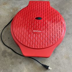 Betty Crocker 12” Pizza Maker Plus