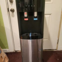 Megachef Stainless Steel Bottom Load Hot & Cold Water Dispenser 