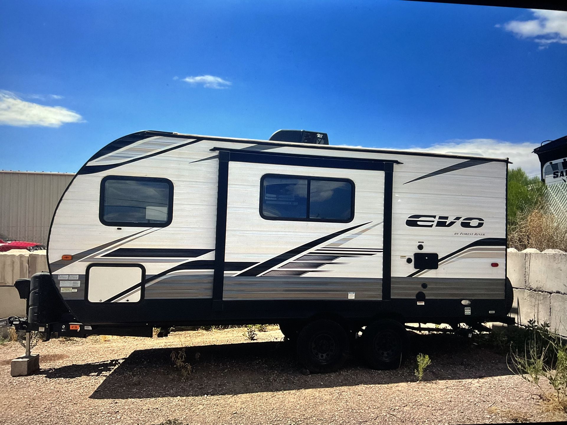 2021 Forest river Evo T 1850