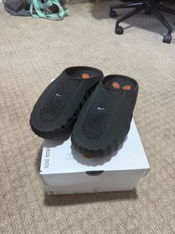 Nike Mind 001 Black Chrome size 12