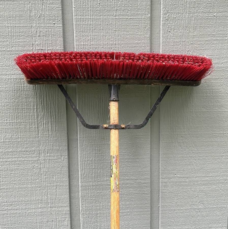Heavy Duty Sweep Push Broom