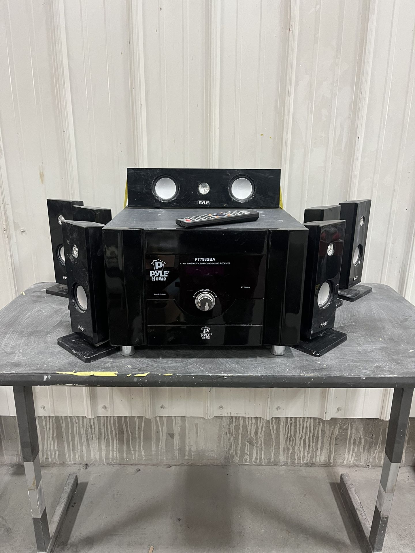 PYLE Stereo/surround Sound Receiver