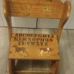 2-in-1 Kids Chair and Step Stool