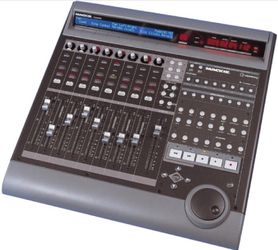 Mackie protools interface