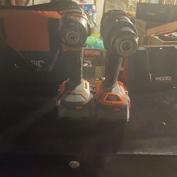 Rigid drill driver combo kit With 2 batteries