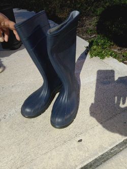 Size 10 Rubber Boots