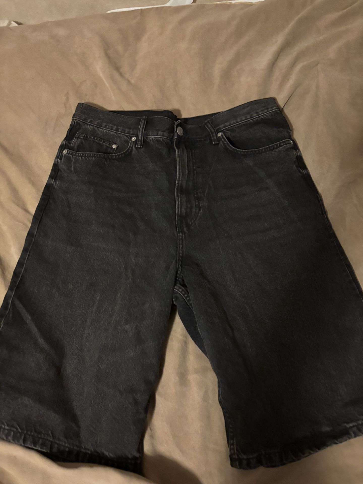 Black Washed Jorts