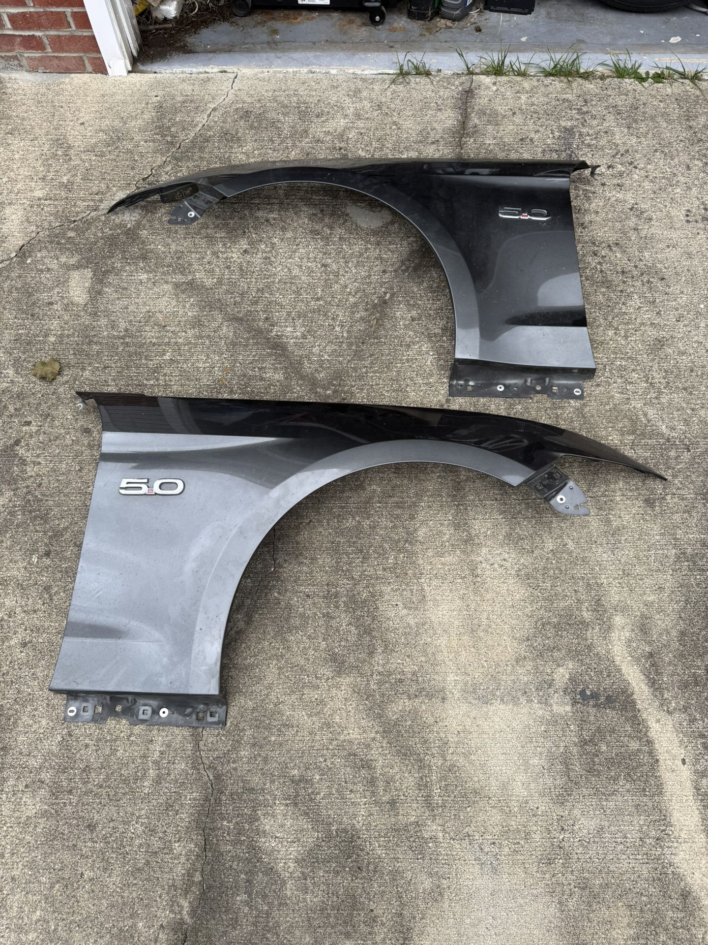 Mustang Fenders 4 Sale $400‼️