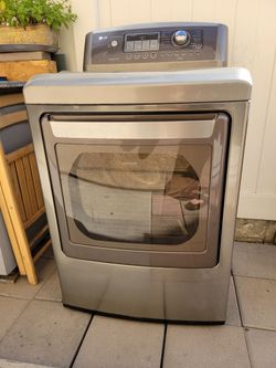 LG Electric dryer