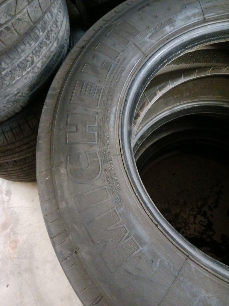275 70 22.5 Michelin Tires