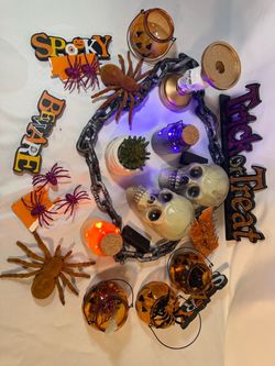 Halloween Decoration Bundle Lot