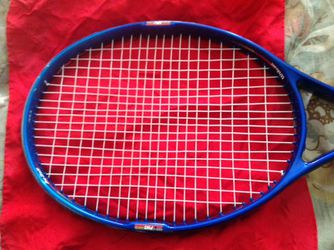 Competitive tennis racket