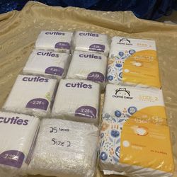 Size 2 Baby Diapers Lot Of 292 diapers /Cuties and Mama Bear Brands 