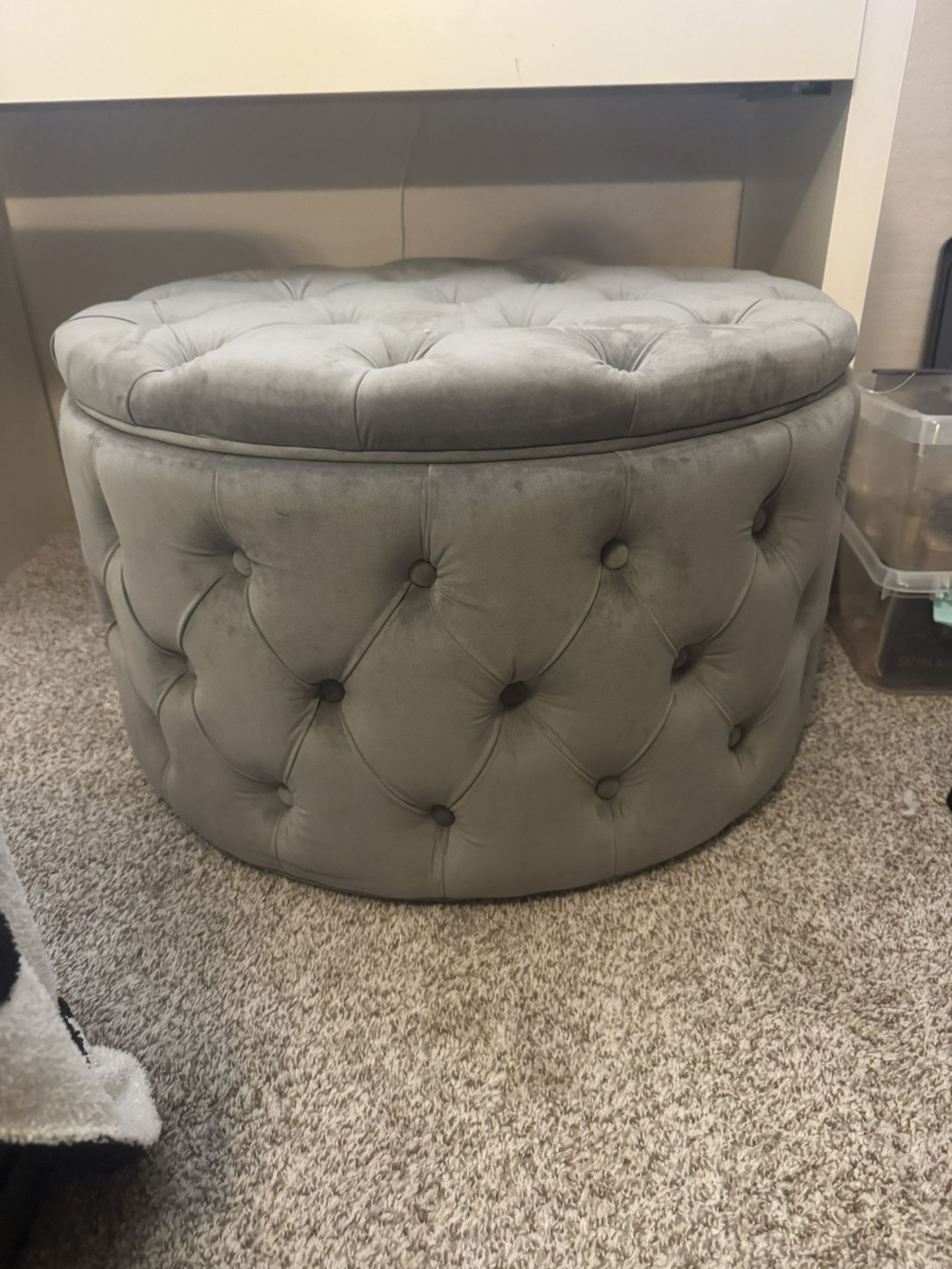 Tufted Ottoman With Storage