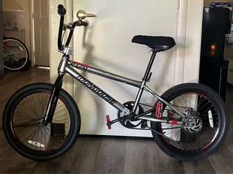 Mongoose PT20 Pump Track 20" BMX Great Condition, Ready to Ride!