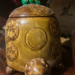 McCoy Ceramic Tommy Turtle Cookie Jar