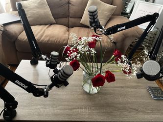 Podcast Equipment 4persons 