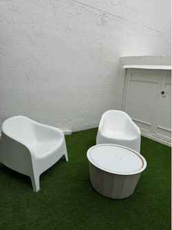 IKEA Outdoor Patio Set – 2 Chairs and Coffee Table