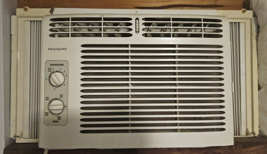 Air Conditioner