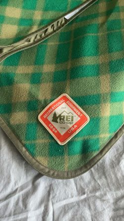 REI Outdoor Blanket 70 x 54