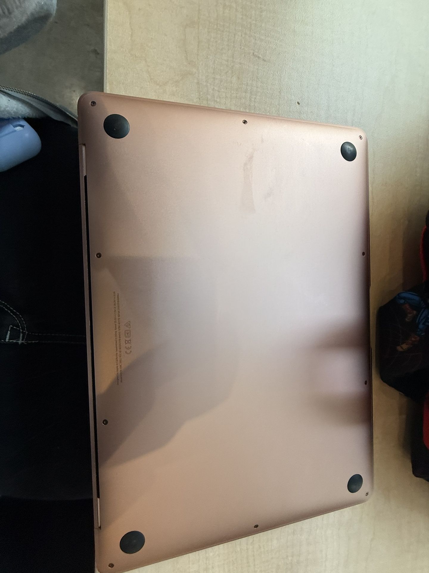 2020 MacBook Air 13in