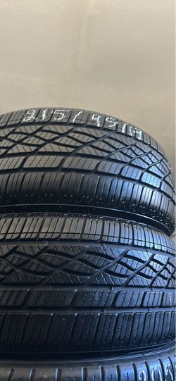 Set of 215/45R17 firestone tires
