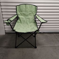 2 Sun & Sky Oversized Chairs Max Weight Capacity 225 lbs