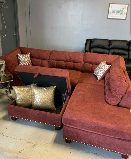Brand New Red Velvet Like Sectional Sofa Couch +Storage Ottoman (New In Box} 