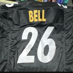Le'Veon Bell #26 Signed Football Jersey