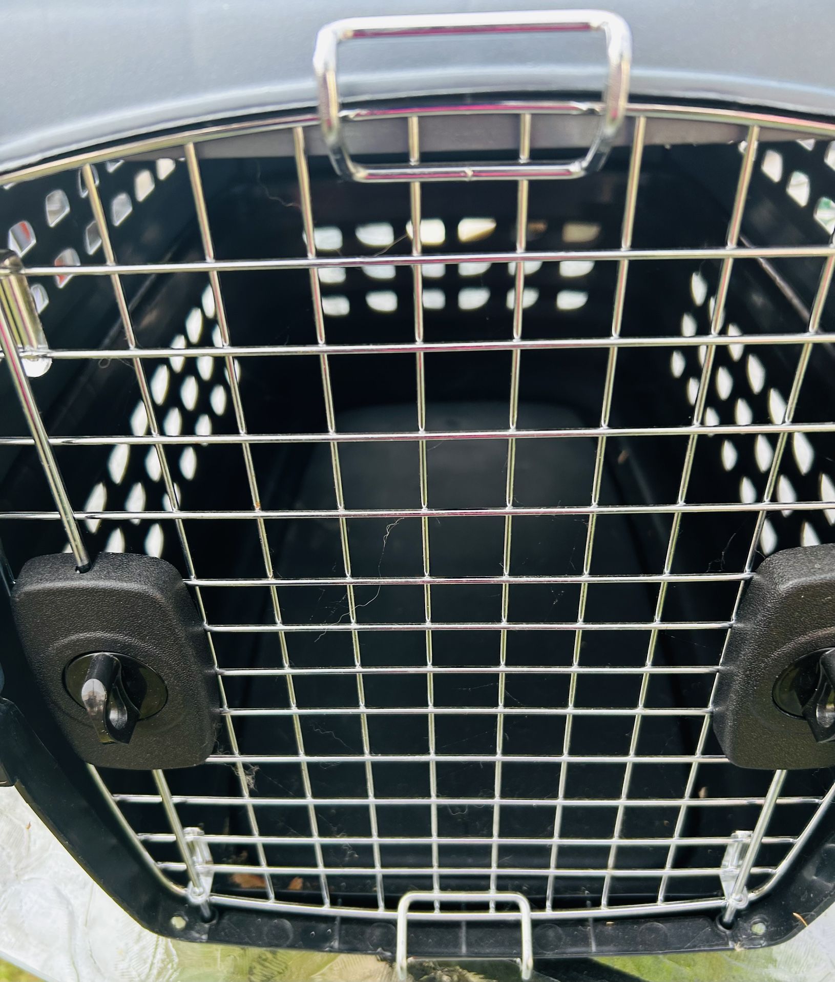 Pet Cage For Small Animals 21 Long 14 Tall door 11 Inches Wide