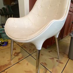 Set of 4 Italian Designer Chairs.