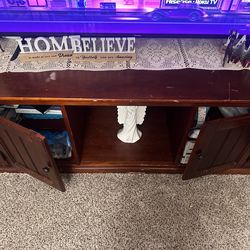 Tv stand