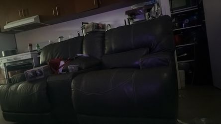 Recliner sofa