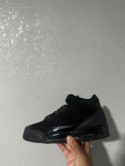 Jordan 3 Black Cat