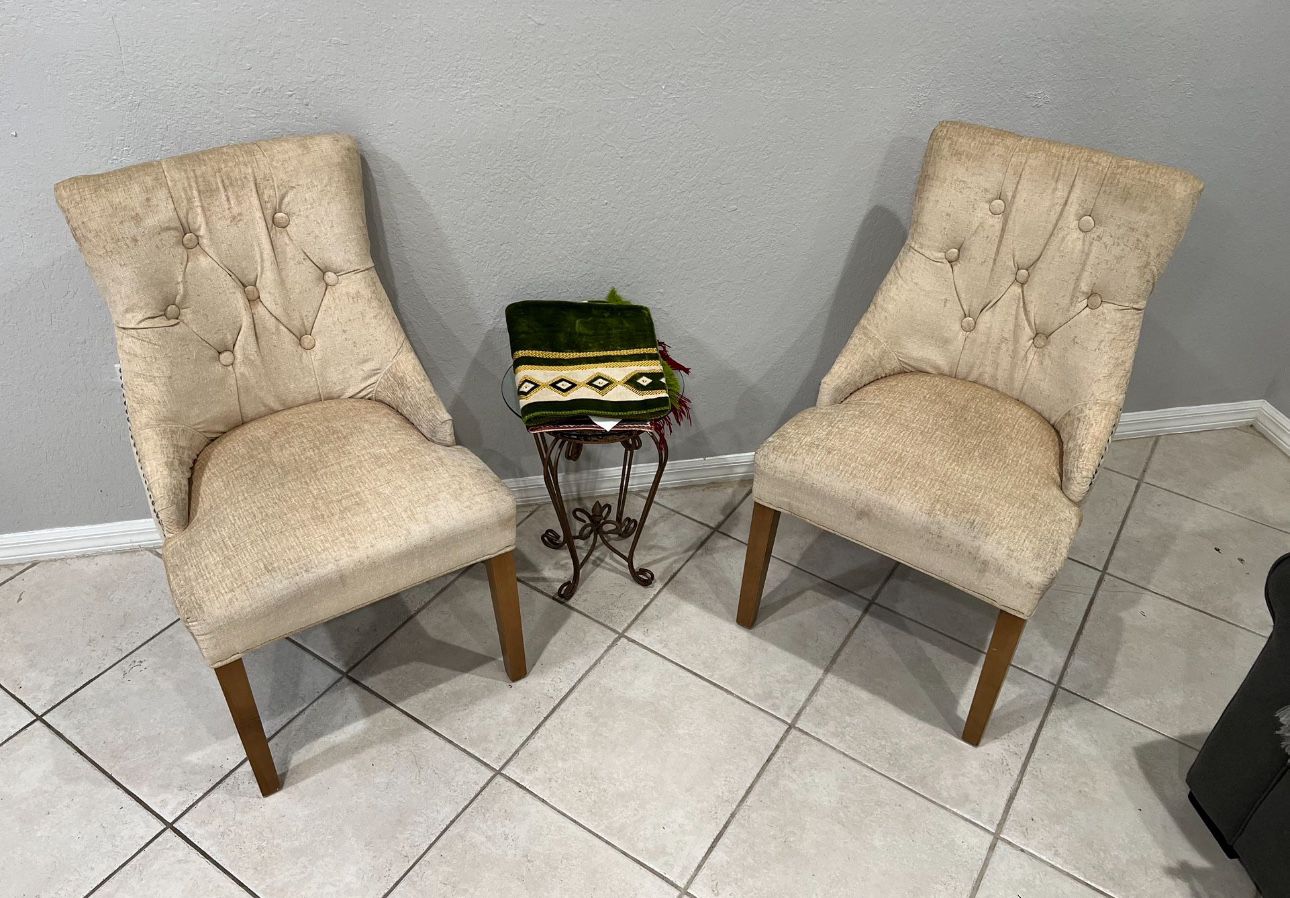 Accent Chairs 2 Beige Color Decent Shape No Broken Pieces No Rips 