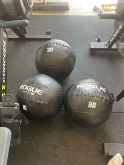 Rogue Fitness Wall Ball/Medicine Ball Set