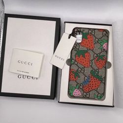 GG Leather Case iPhone X XS Strawberry Supreme Limited Edition