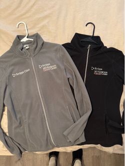 Jacket/sweater/scripps/scrubs