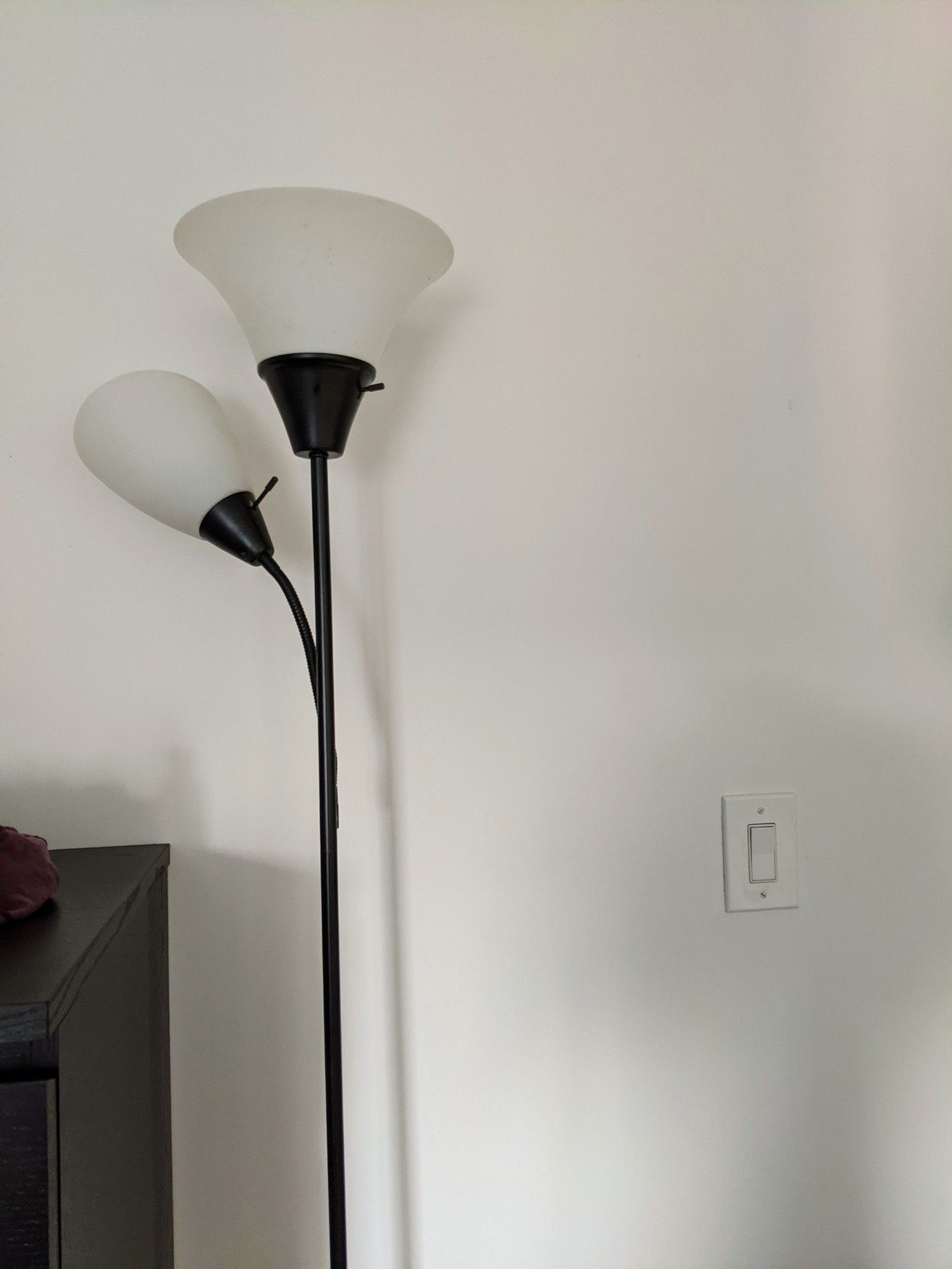 Floor lamp with white bulb