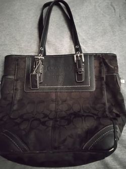 Coach Signature Purse
