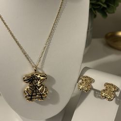Teddy necklace 🎁🎁😀with Matching Earrings 