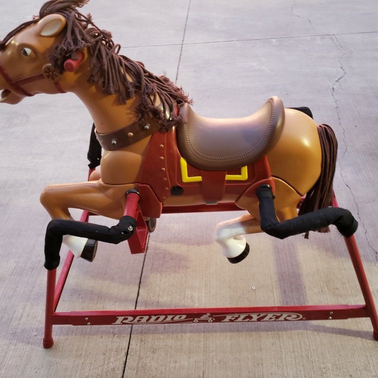 Radio flyer liberty spring horse hotsell