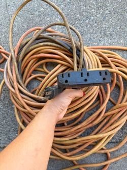 100 ft Heavy Duty 12/3 Extension Cord - Multi-Outlet Contractor Grade