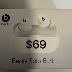 Beats Solo Buds