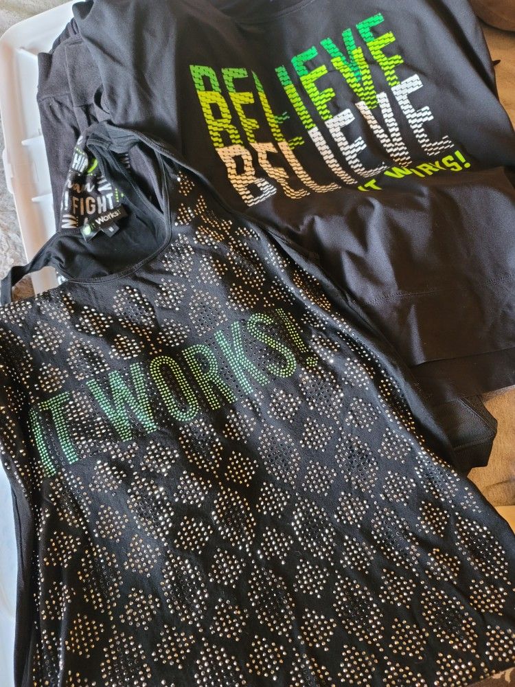 ItWorks Gear/Merchandise Bulk Sale